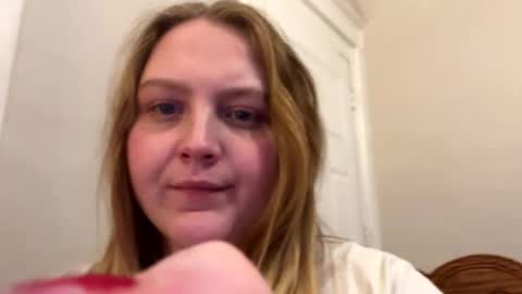 Snapshot of phatassblond chatting on 01/13/25, 01:23 PhatAssBlond online show from 01/13/25, 01:23