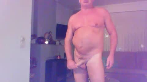 Phil online show from 11/05/25, 06:41