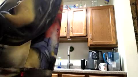 Phil online show from 01/01/25, 03:56