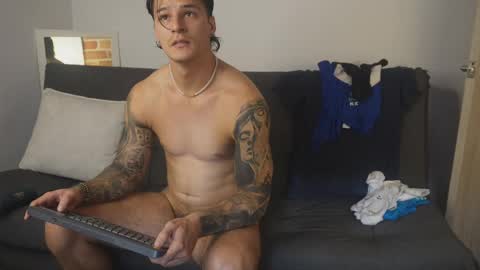 Philip Dalton online show from 11/23/25, 09:36