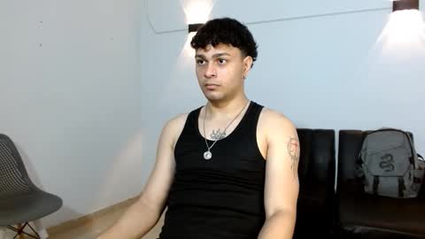 Snapshot of philip_jons chatting on 03/19/26, 10:14 Philip online show from 03/19/26, 10:14