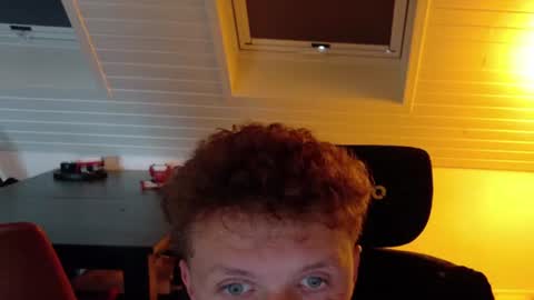 Snapshot of philipp_gtx chatting on 08/06/26, 03:36 philipp_gtx online show from 08/06/26, 03:36