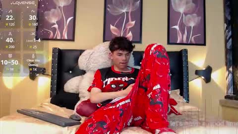 Snapshot of philippsx chatting on 02/14/26, 11:23 PHILLIP online show from 02/14/26, 11:23