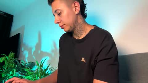 PHILLIP online show from 03/27/26, 09:03