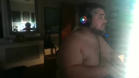 Snapshot of phillybear83 chatting on 09/21/25, 11:12 phillybear83 online show from 09/21/25, 11:12