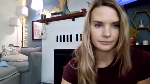 PHOENIX TAYLOR online show from 04/15/26, 08:53