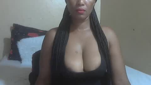 Snapshot of phoenixcandy chatting on 01/24/25, 09:47 phoenixcandy online show from 01/24/25, 09:47