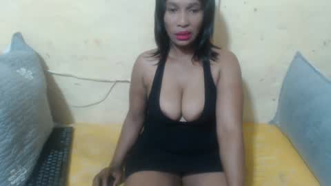 Snapshot of phoenixcandy chatting on 07/08/26, 03:27 phoenixcandy online show from 07/08/26, 03:27