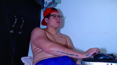 AdnierGnz online show from 04/15/26, 08:10