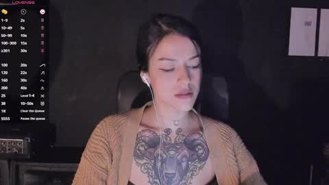 phoenixx_x online show from 02/19/25, 03:39