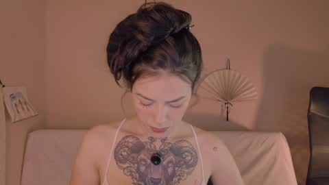 Snapshot of phoenixx_x chatting on 04/21/26, 12:23 phoenixx_x online show from 04/21/26, 12:23