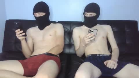 Snapshot of phoenixxtate chatting on 06/14/26, 04:31 phoenixxtate online show from 06/14/26, 04:31
