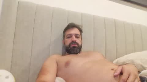 Snapshot of phoephoe44 chatting on 03/01/25, 02:23 phoephoe44 online show from 03/01/25, 02:23