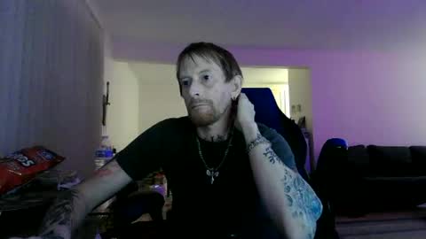 Snapshot of phrostdd chatting on 06/16/26, 01:30 FrankenDaddy online show from 06/16/26, 01:30