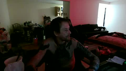 Snapshot of phrostdd chatting on 06/30/26, 01:28 FrankenDaddy online show from 06/30/26, 01:28