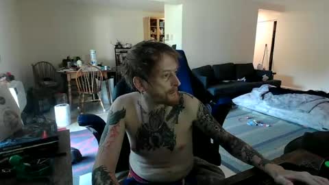 Snapshot of phrostdd chatting on 07/03/26, 12:11 FrankenDaddy online show from 07/03/26, 12:11