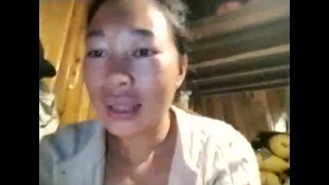 phuong_vietnam online show from 03/04/26, 12:05