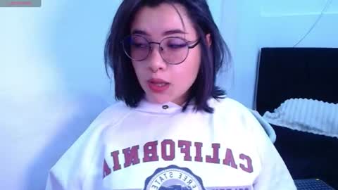Snapshot of phylavell_ chatting on 07/06/26, 12:07 phylavell_ online show from 07/06/26, 12:07