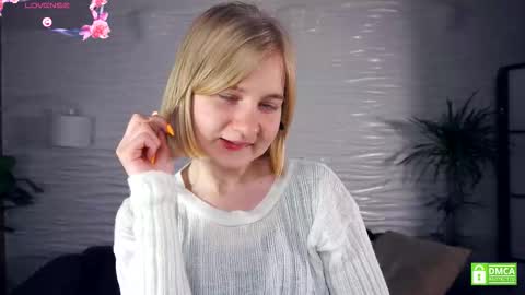 Hann G. Jones online show from 10/22/25, 07:08