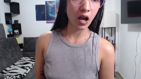 Snapshot of pia_horny chatting on 12/07/24, 11:23 Pia  online show from 12/07/24, 11:23