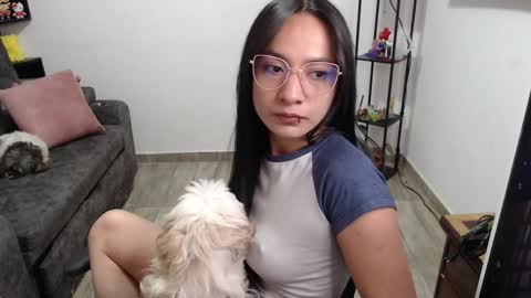 Snapshot of pia_horny chatting on 01/11/25, 09:15 Pia  online show from 01/11/25, 09:15