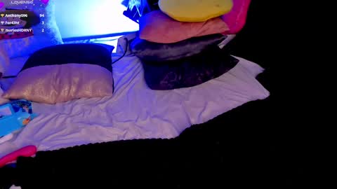  PIA FISHER  online show from 02/27/25, 04:32