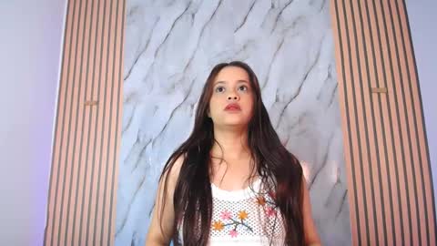 Snapshot of piagelvez_ chatting on 10/12/25, 01:21 piagelvez_ online show from 10/12/25, 01:21