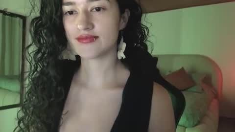 Snapshot of piama_burnss chatting on 05/01/26, 11:42 piama_burnss online show from 05/01/26, 11:42