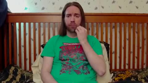 Snapshot of pianoman423 chatting on 12/31/24, 02:47 Jay online show from 12/31/24, 02:47