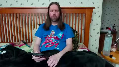 Snapshot of pianoman423 chatting on 09/23/25, 02:36 Jay online show from 09/23/25, 02:36