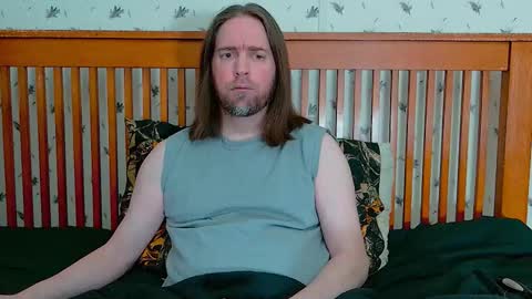 Snapshot of pianoman423 chatting on 11/02/25, 05:21 Jay online show from 11/02/25, 05:21