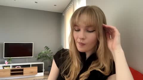 Kristie online show from 06/15/26, 11:18