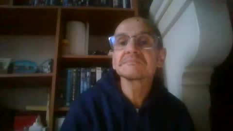 pichoun71 online show from 12/14/24, 03:47
