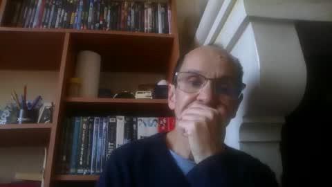 pichoun71 online show from 02/02/25, 01:52