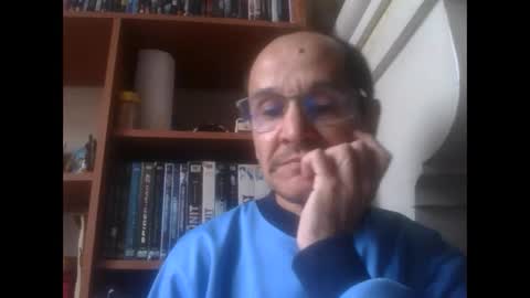 pichoun71 online show from 02/22/25, 11:02