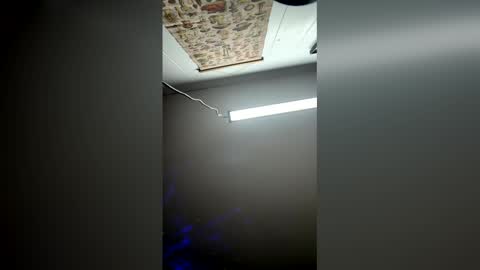 picklepuffs222 online show from 04/21/26, 05:47