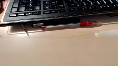 Snapshot of pier49x chatting on 10/16/25, 02:34 pier49x online show from 10/16/25, 02:34