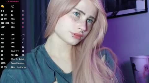 Piera online show from 10/23/25, 07:01