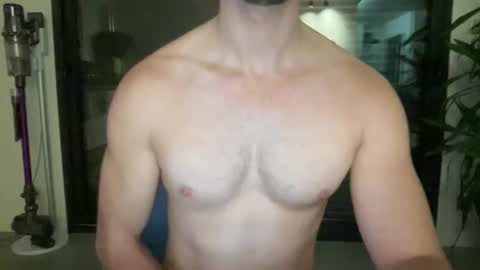 pierre81000 online show from 11/19/25, 06:46