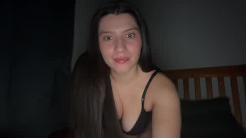 Mila online show from 06/24/26, 03:16