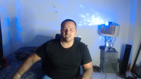 Snapshot of pikoro_gomez chatting on 02/07/25, 07:40 pikoro_gomez online show from 02/07/25, 07:40