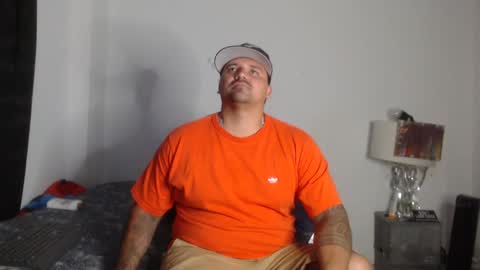 Snapshot of pikoro_gomez chatting on 02/20/25, 06:06 pikoro_gomez online show from 02/20/25, 06:06