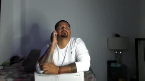 Snapshot of pikoro_gomez chatting on 10/10/25, 11:48 pikoro_gomez online show from 10/10/25, 11:48