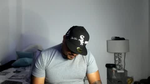 Snapshot of pikoro_gomez chatting on 11/22/25, 02:32 pikoro_gomez online show from 11/22/25, 02:32