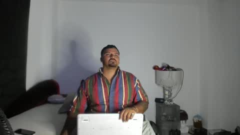 Snapshot of pikoro_gomez chatting on 05/02/26, 12:26 pikoro_gomez online show from 05/02/26, 12:26