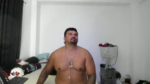 Snapshot of pikoro_gomez chatting on 05/21/26, 01:56 pikoro_gomez online show from 05/21/26, 01:56