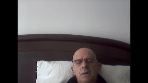 pikuz47 online show from 01/09/26, 09:56