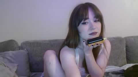 PilloGoddess online show from 03/05/25, 05:29