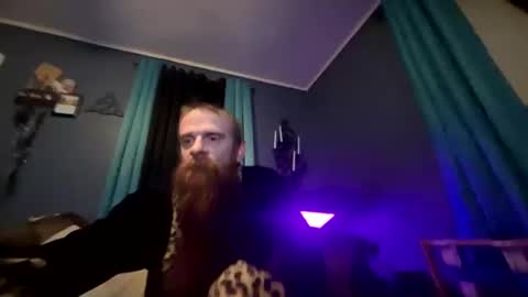 pillowhumpboy212 online show from 10/12/25, 07:29