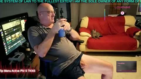 Dave online show from 09/21/25, 02:57